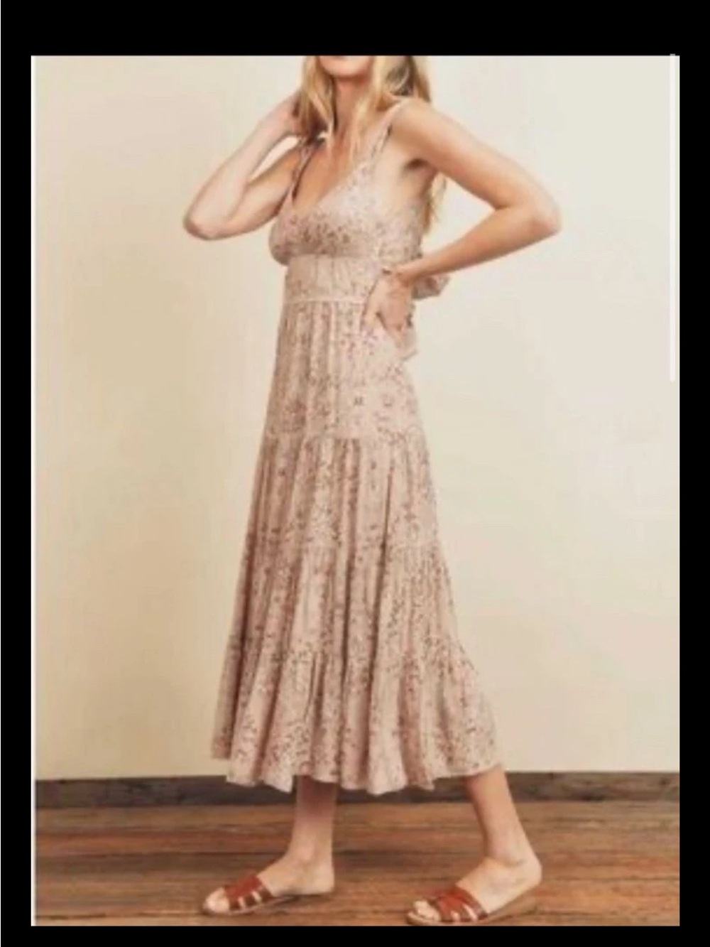 VICI Boho Tiered Midi Dress in Dusty Rose Floral. Size Large